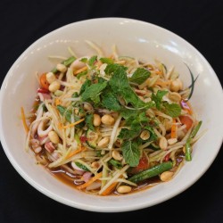 Gỏi Đu Đủ Hải Sản